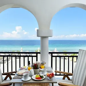  Appartement Assano Seafront Luxury